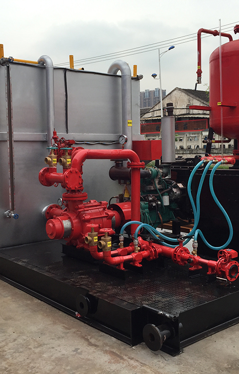 Diesel engine fire pump for petrochemical field